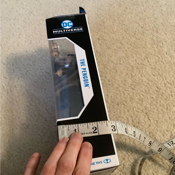 DC Multiverse The Penguin The Batman McFarlane Toys 7” action figure Colin - Picture 10 of 10